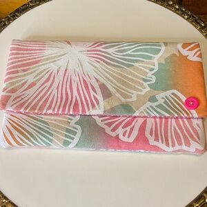 Jana Lam Hawaii Beautiful Clutch Purse